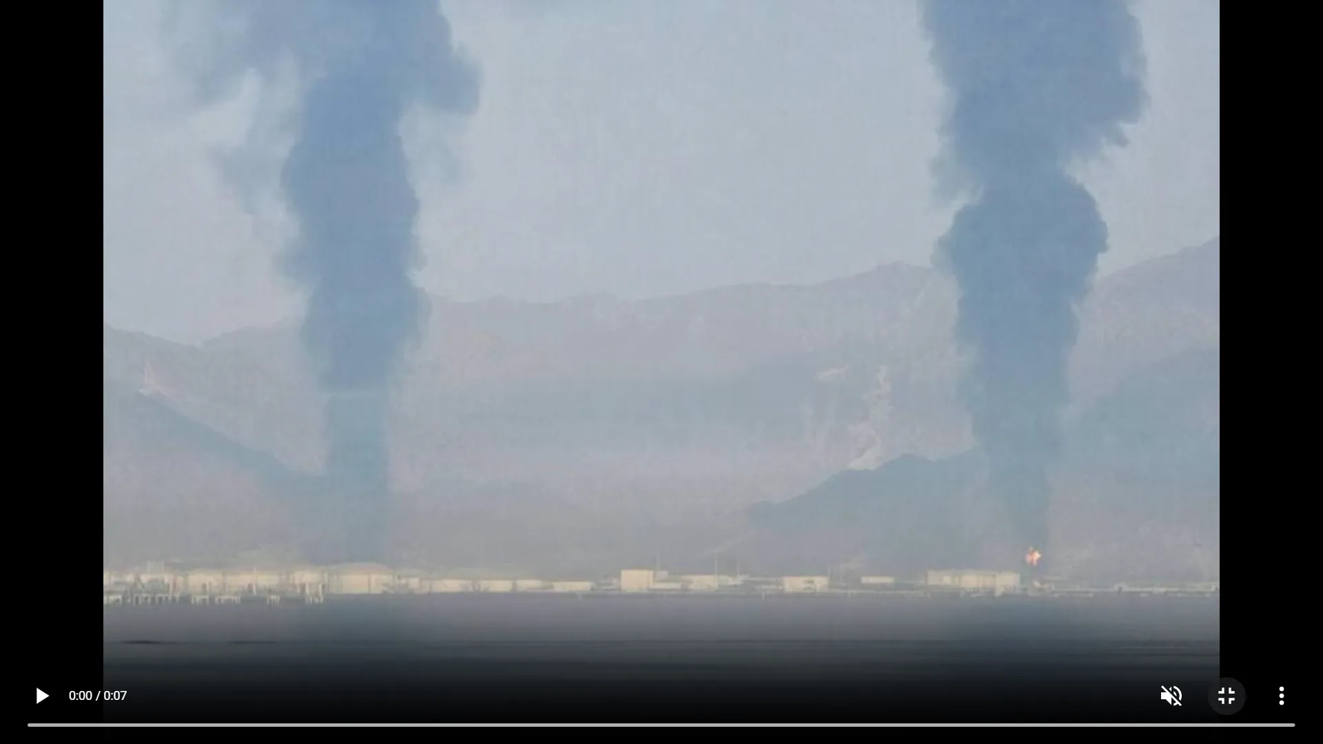 Drones attacked an oil terminal in Fujairah: a fire broke out at the UAE port