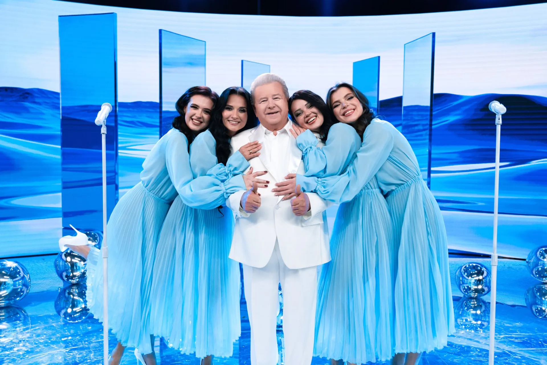 Mykhailo Poplavskyi has declared millions of dollars, euros and hryvnias