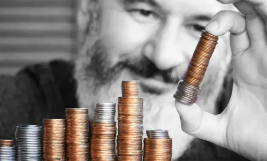 Середній розмір пенсії в Україні станом на 1 жовтня 2025 року становив 6 437 гривень