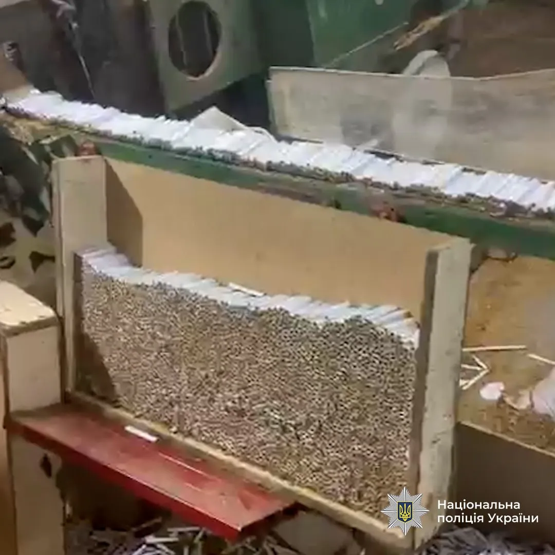 The State Security Service in Cherkasy region has uncovered an illegal cigarette factory