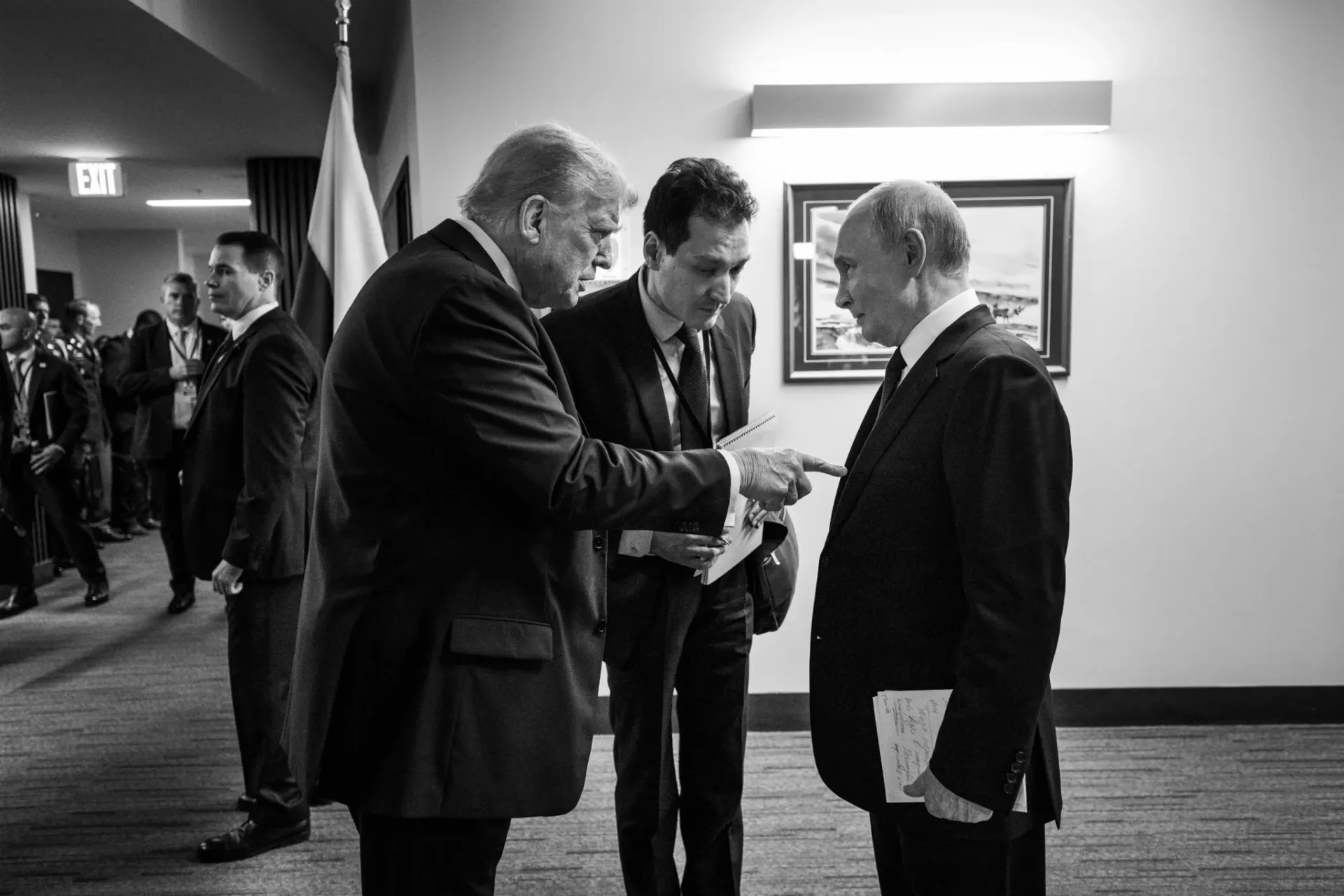 Трамп після розмови з Путіним анонсував двосторонню зустріч у Будапешті 