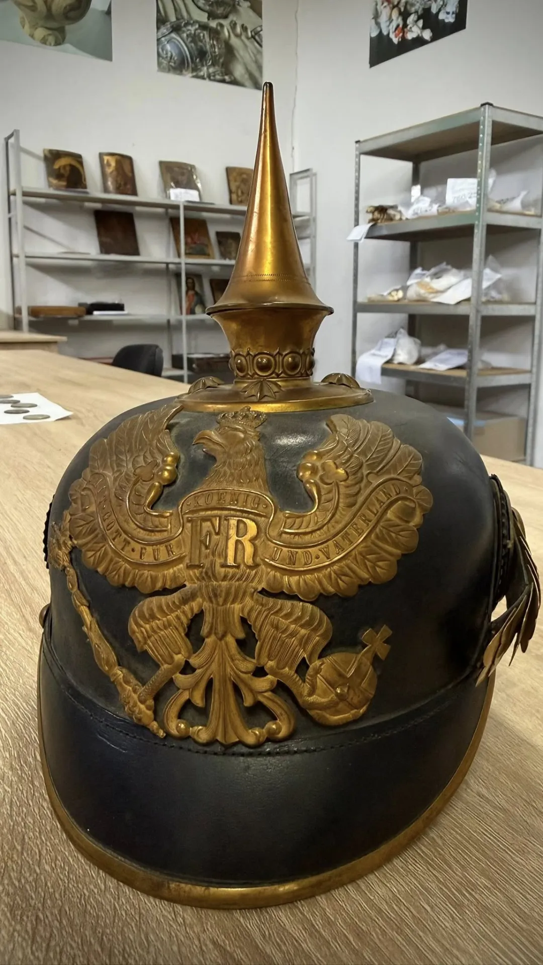 Kyiv customs officials seized a Prussian officer’s helmet dating from 1915 in a parcel bound for the US 