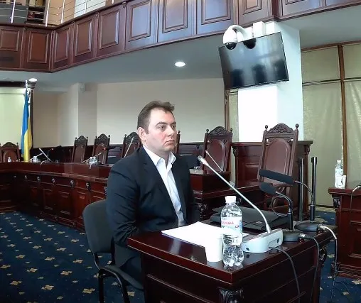 The head of the Solomyanskyi District Court failed to declare a building project near Kyiv for four years