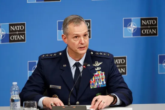 НАТО вивело війська з місії в Іраку до Європи на тлі війни з Іраном