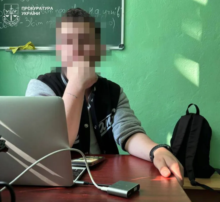 A teacher who committed sexual violence against students will be prosecuted