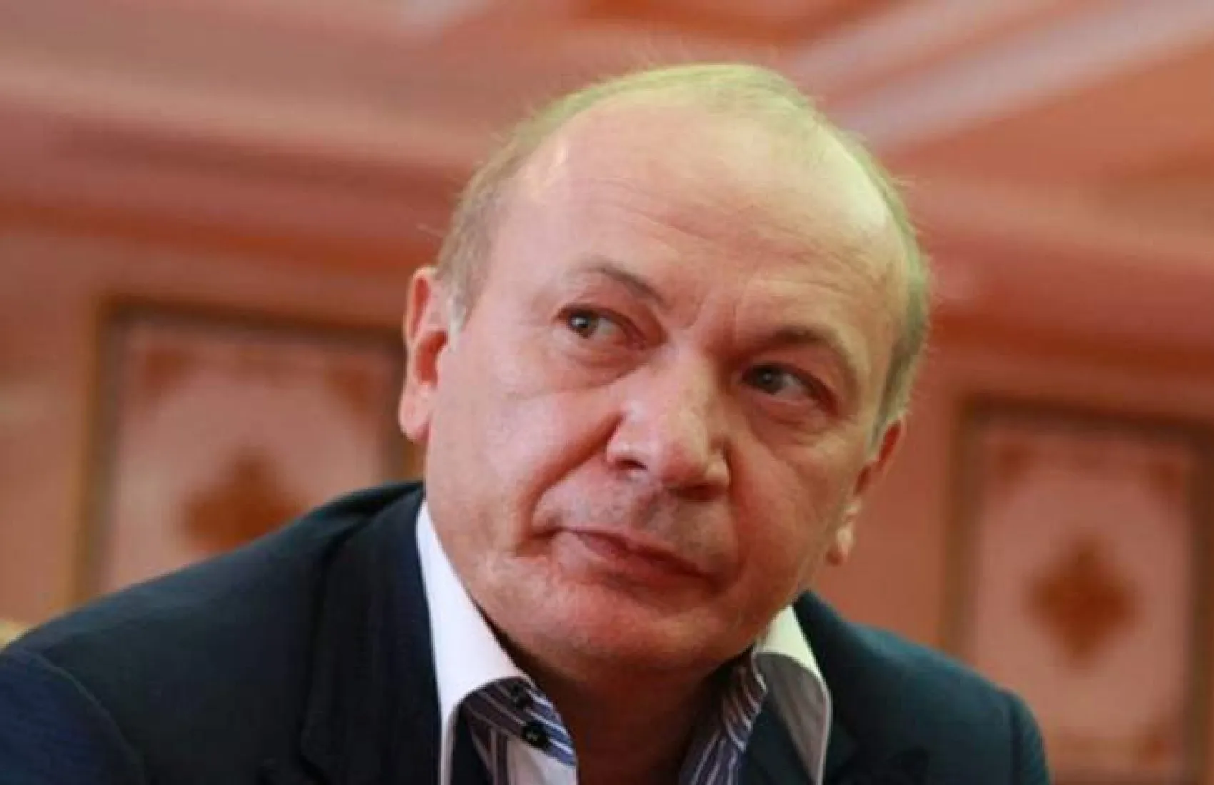 НАБУ просить запровадити санкції проти екснардепа у справі ринку “Столичний”