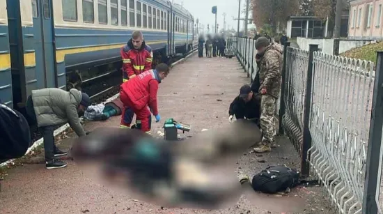 У потязі чоловік підірвав гранату: загинули 4 людини, 12 поранено
