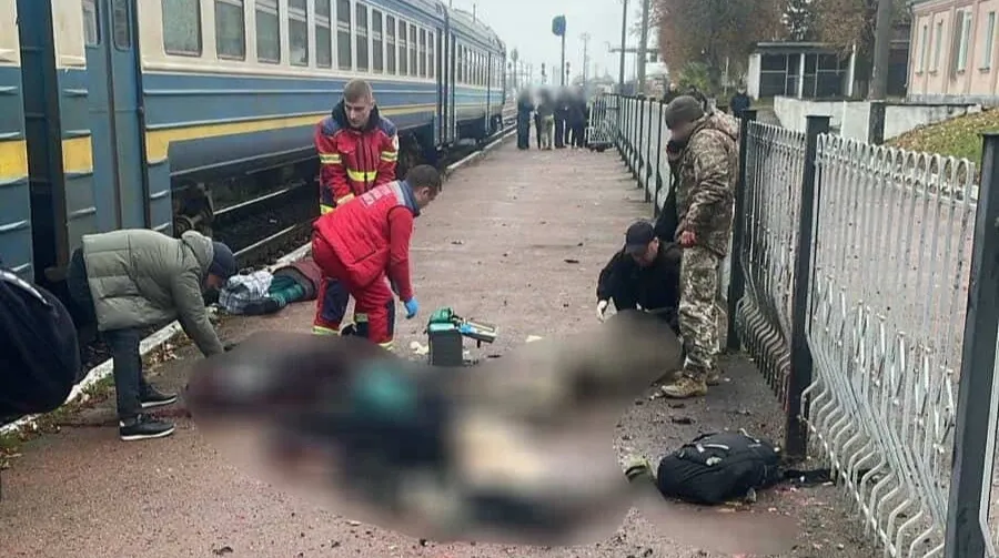 A man detonated a grenade on the train: 4 people died, 12 injured