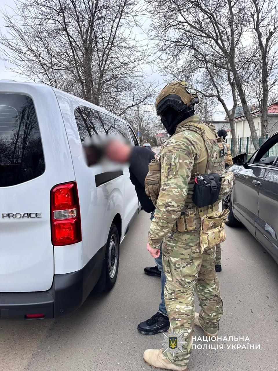 На Одещині викрили групу шахраїв, які ошукували військових під виглядом продажу авто