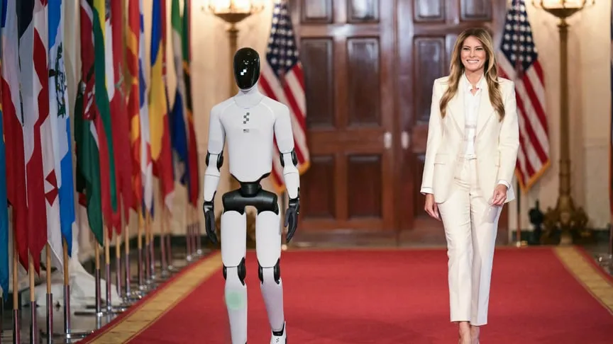 Melania Trump brought a humanoid robot to the meeting of first ladies, which greeted everyone in Ukrainian