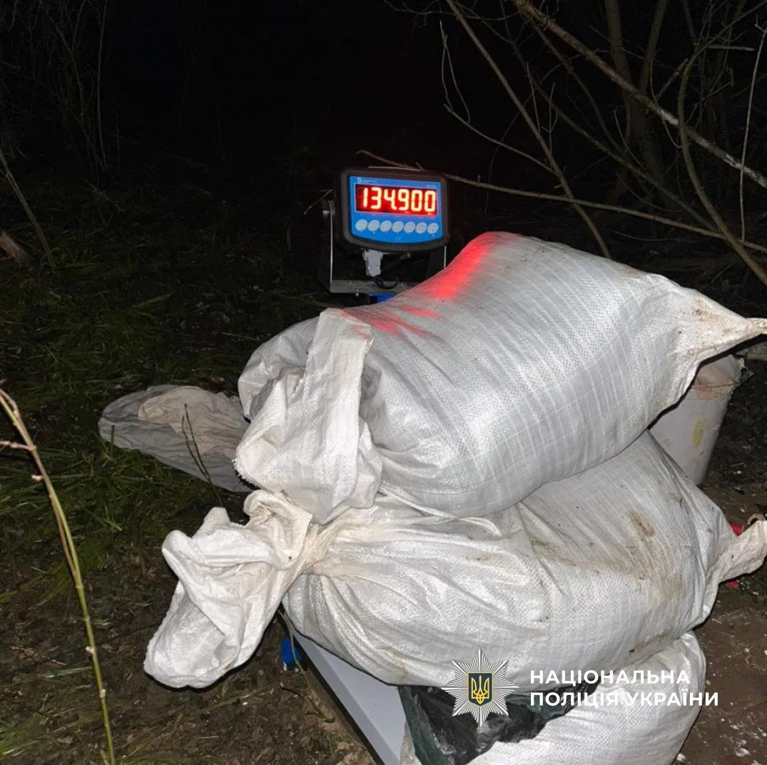A drug-manufacturing operation has been dismantled in Ivano-Frankivsk Oblast and over 160 kg of amphetamine seized