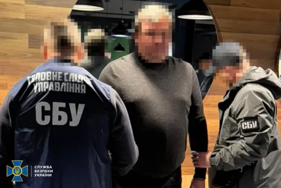 На Харківщині затримали керівника осередку партії через схему з лісопродукцією