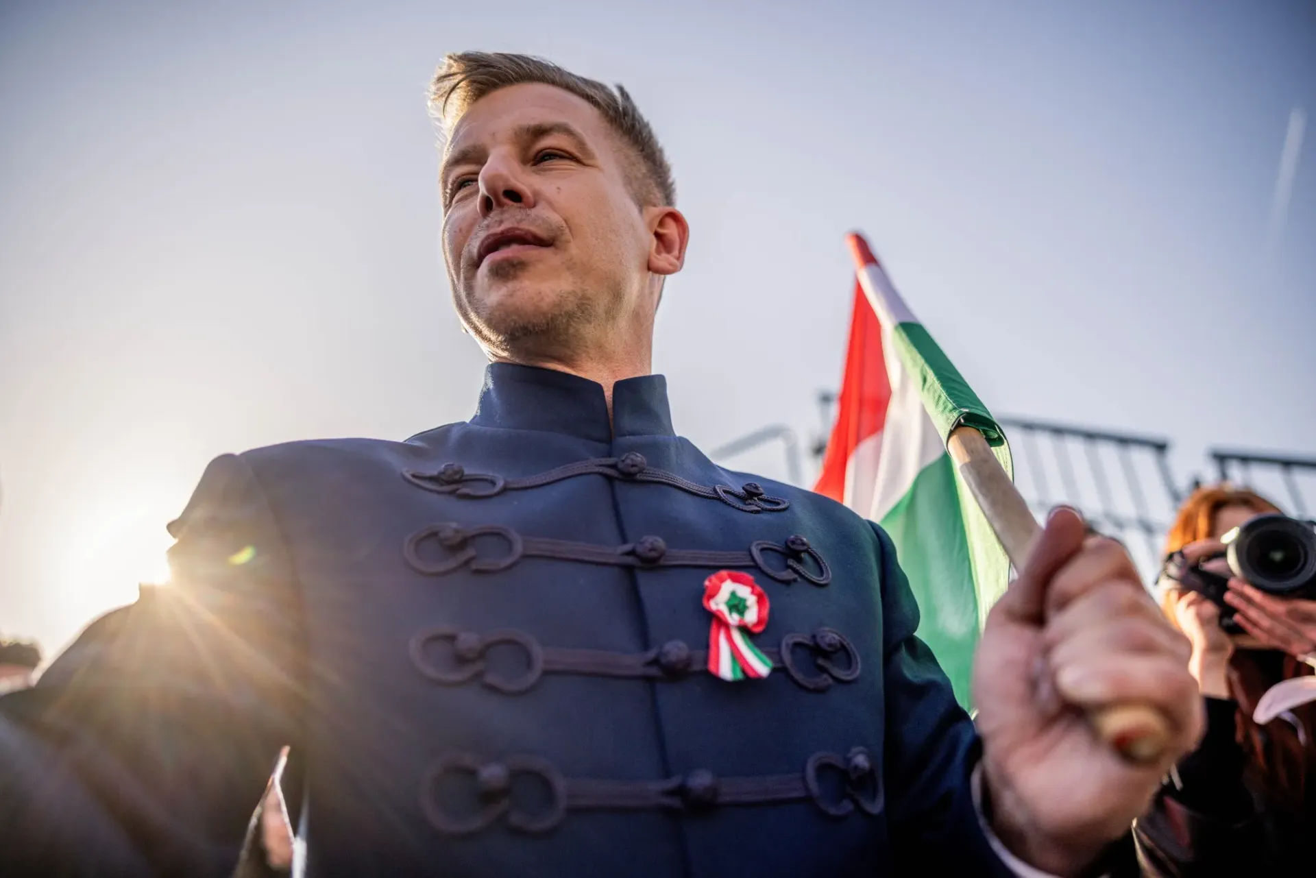 Опозиційна Tisza збільшила відрив від Fidesz напередодні парламентських виборів в Угорщині