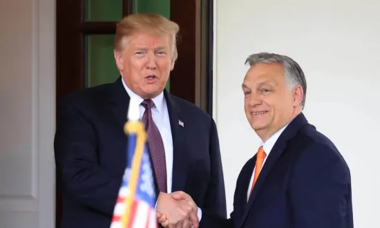 Адміністрація Дональда Трампа ініціює закриття угорської служби «Радіо Свобода» на підтримку Віктора Орбана