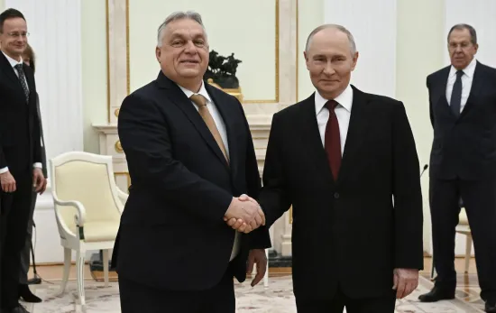 Орбан у розмові з путіним порівняв себе з «мишею», яка прагне допомогти «леву» — ЗМІ