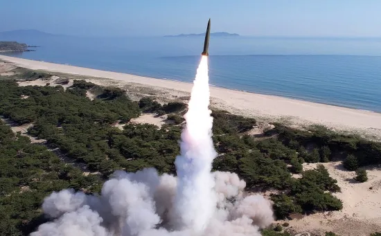 КНДР запустила кілька балістичних ракет у бік Японського моря