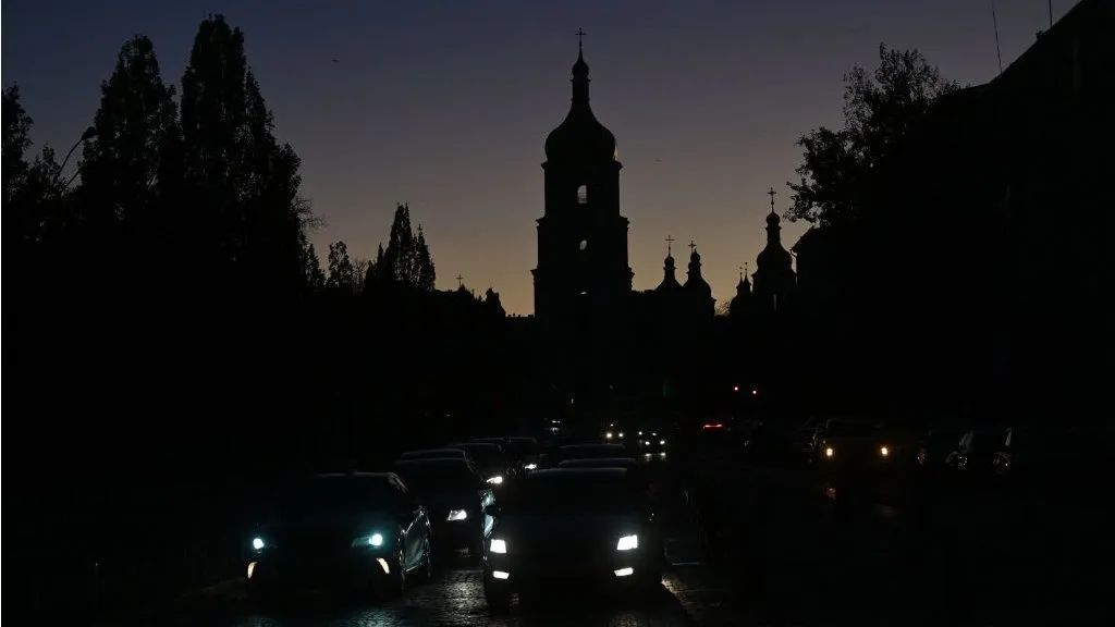 On November 20, there will be no light in Kyiv from 11:30 a.m. to 6:00 p.m.