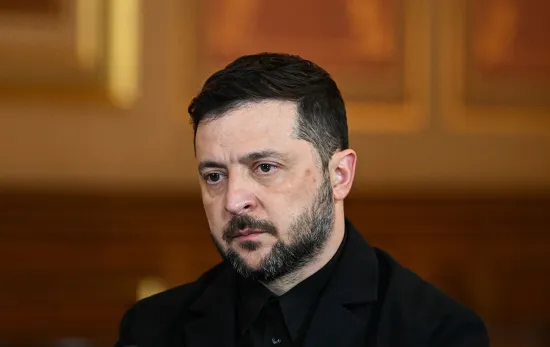 Плани росіян на фронті, ракети до Patriot і тристоронні перемовини: головне з розмови Зеленського з журналістами