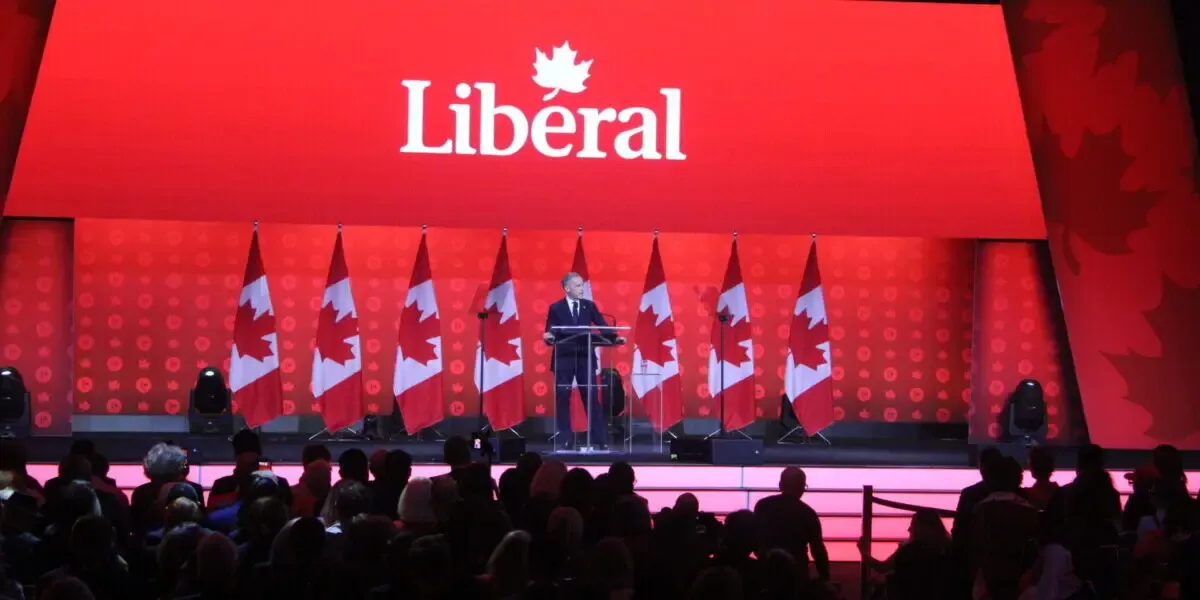 The Liberal Party of Canada has backed the abolition of visas for Ukrainians