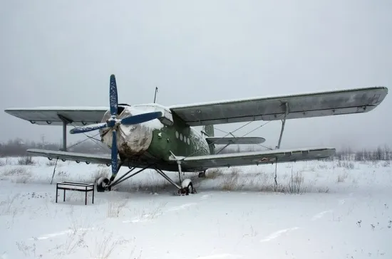 Росія повертається до літаків часів Другої світової війни після того, як не змогла побудувати новий літак