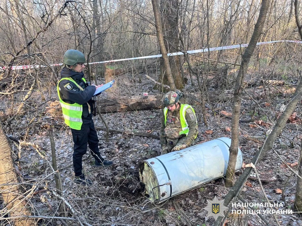 На Київщині ліквідували наслідки нічної атаки РФ, у Києві виявили бойову частину ракети