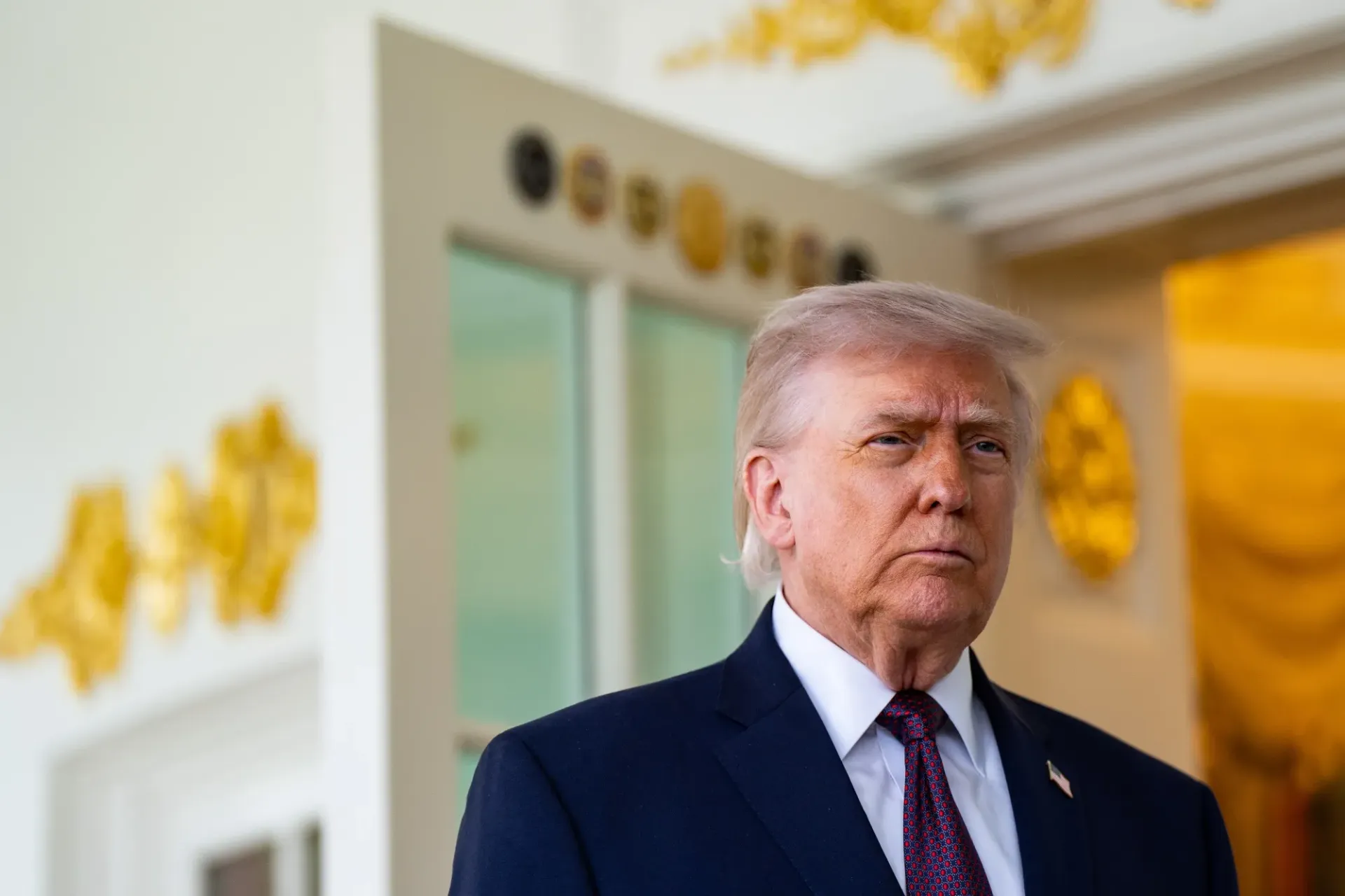 The US and Iran are considering extending the ceasefire for a further two weeks
