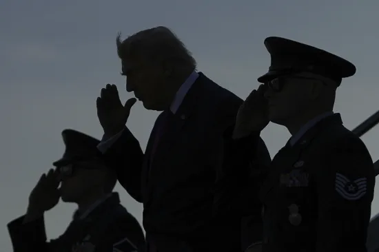 Війна в Ірані: жорстка риторика та власні побоювання Трампа