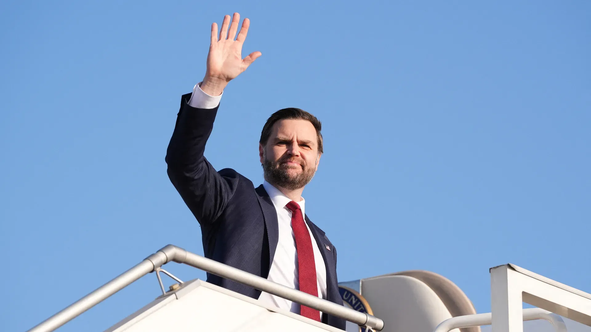 The US Vice-President is set to travel to Pakistan for talks with Iran