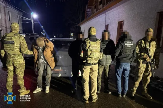 СБУ та Нацполіція викрили шість схем ухилення від мобілізації у різних регіонах