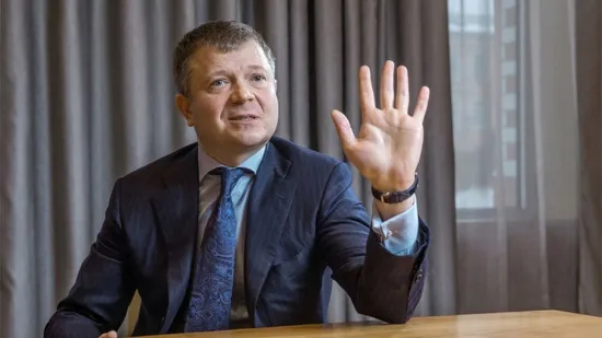 Тінь втікача над Верховним Судом: чому підсанкційний Жеваго продовжує вигравати суди в Україні