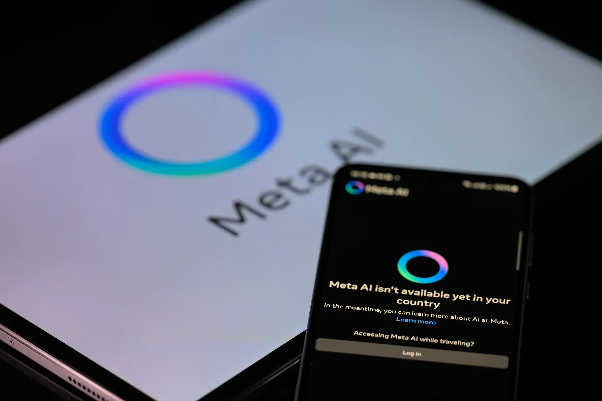 Meta дозволила батькам відстежувати теми розмов дітей із ШІ