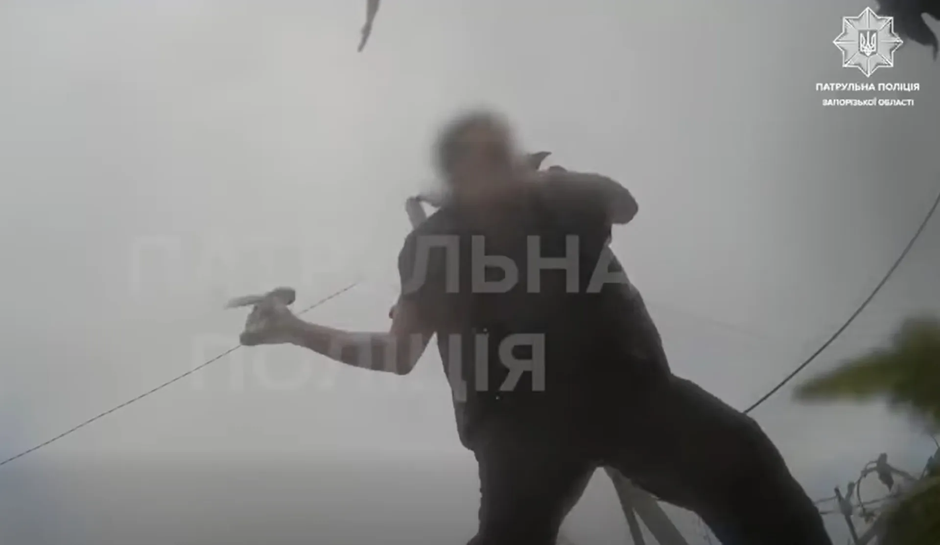 A man armed with an axe attacked police officers in Zaporizhzhia