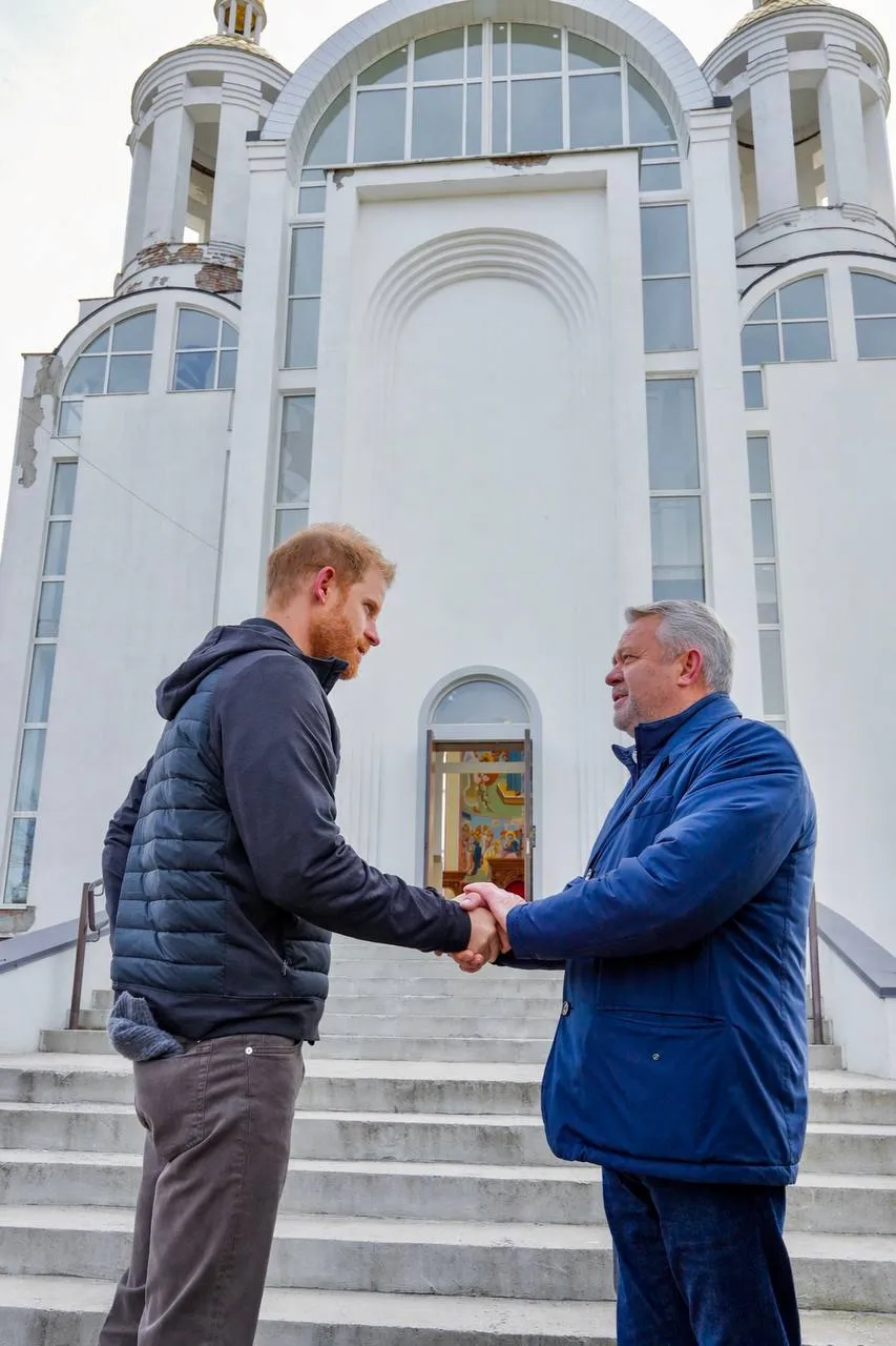 Prince Harry visited Bucha and paid tribute to those who lost their lives