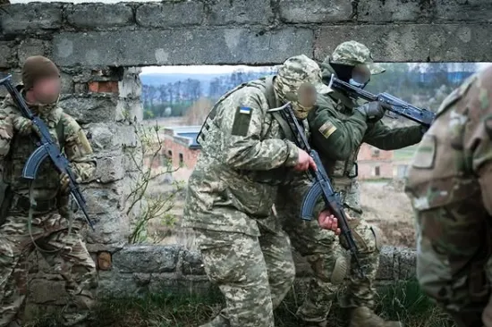 Training of the Ukrainian Armed Forces in Poland: from repairing VAB armoured personnel carriers to storming buildings