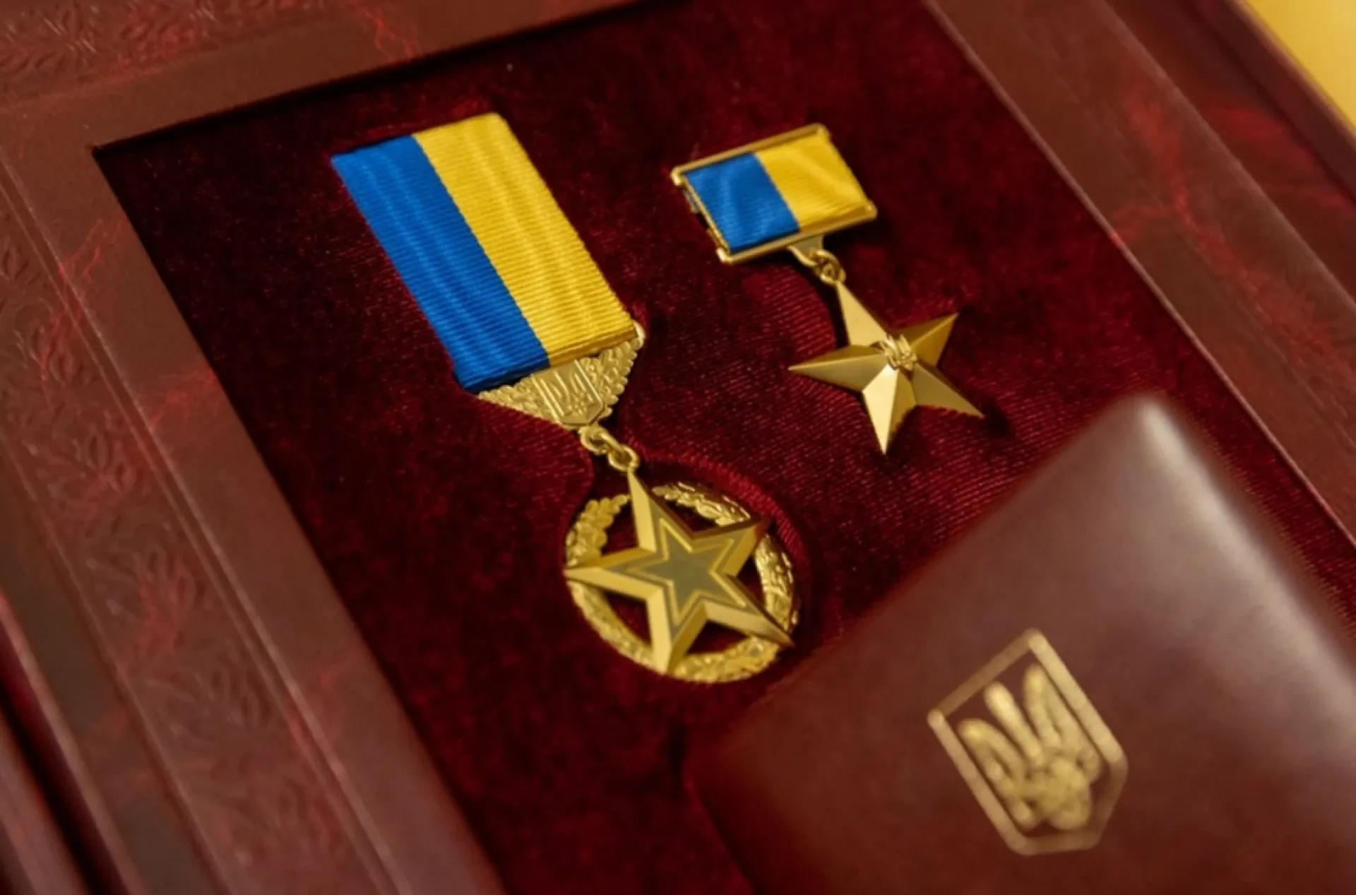 Social protection for Heroes of Ukraine: what benefits are provided for by law?
