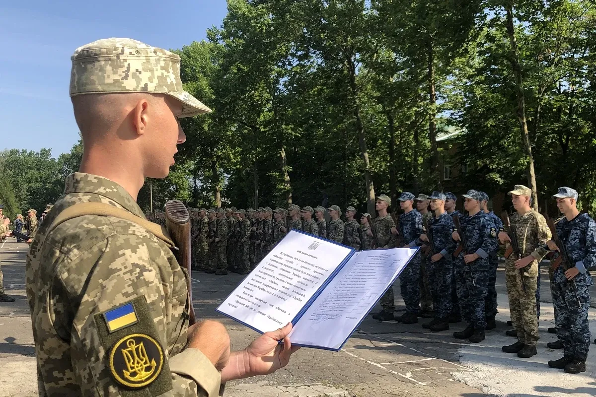 The military oath: how it is taken and the consequences of breaching it