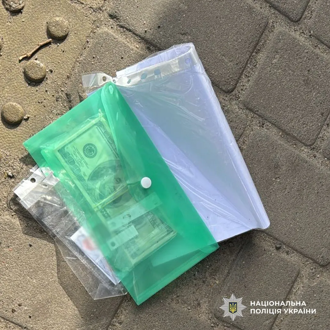 In Kyiv, the National Police have arrested a "general" who demanded $15,000 in exchange for passing a medical examination