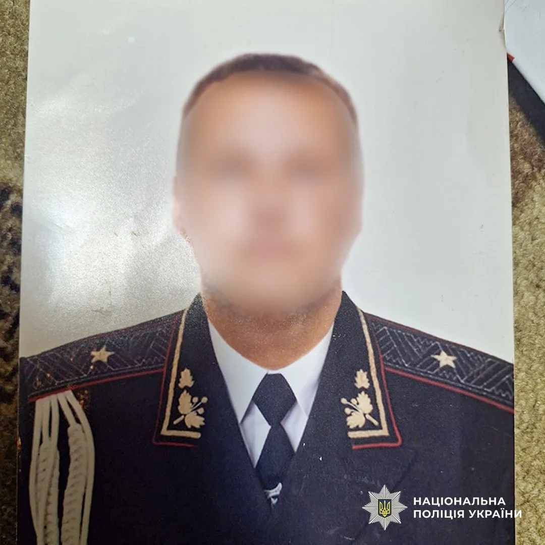 In Kyiv, the National Police have arrested a "general" who demanded $15,000 in exchange for passing a medical examination