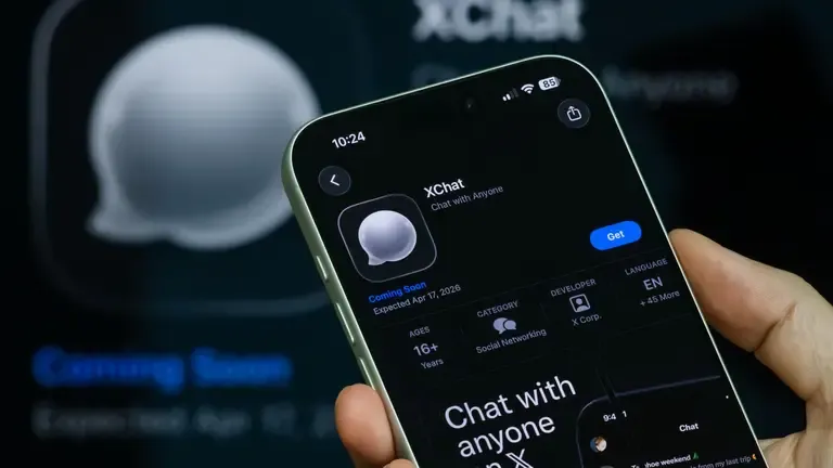 Elon Musk has launched the XChat messaging app: what we know about it