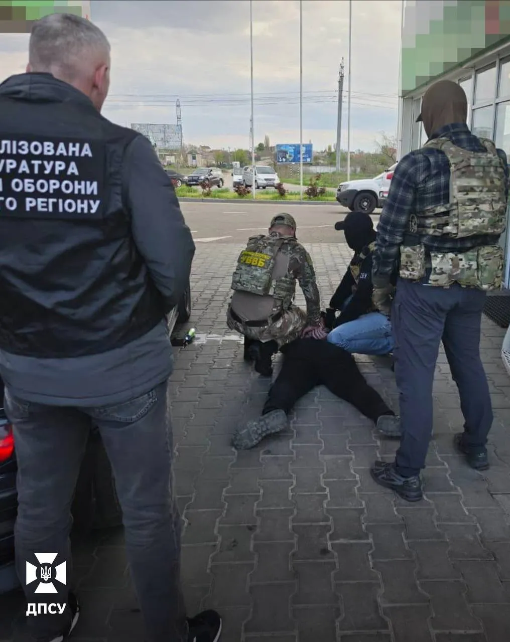 Law enforcement officers in Zaporizhzhia have uncovered a scheme involving the illegal smuggling of soldiers abroad