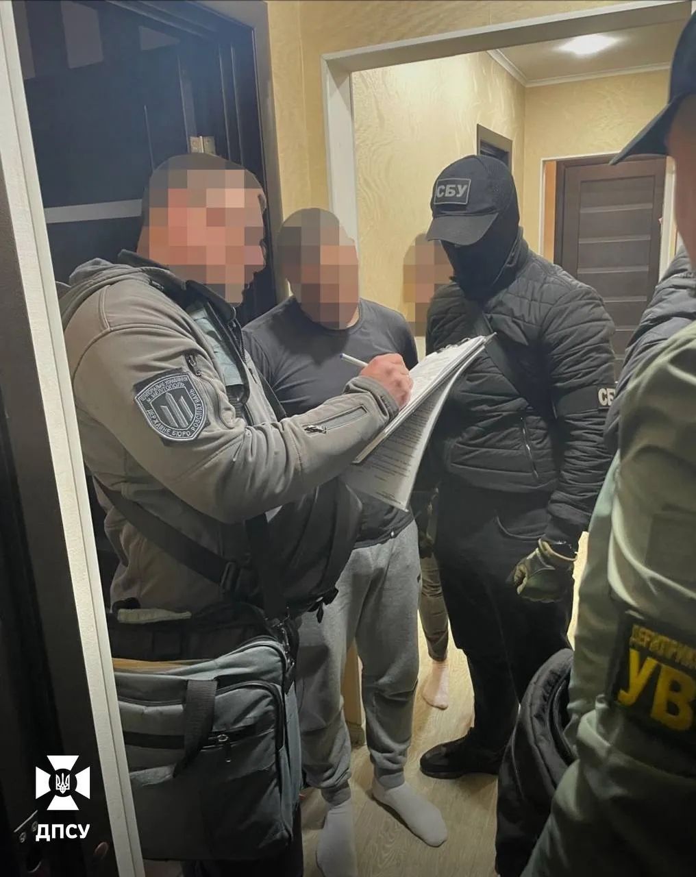 Law enforcement officers in Zaporizhzhia have uncovered a scheme involving the illegal smuggling of soldiers abroad