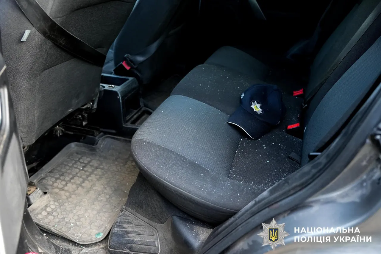A man opened fire with an automatic weapon on TCC soldiers and police officers near Rivne: two people were injured