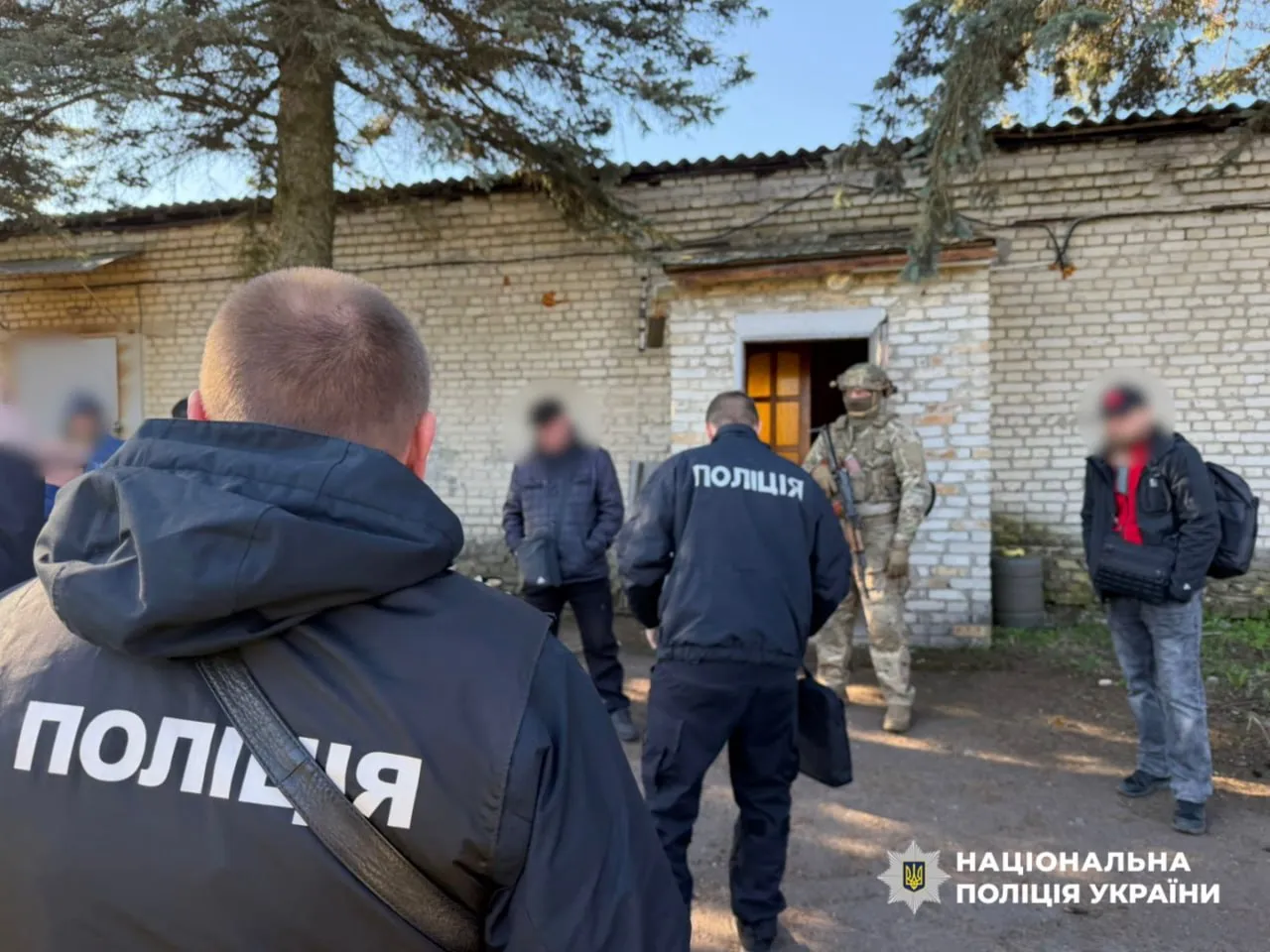 The police have seized over 1,000 weapons and rounds of ammunition in various regions of Ukraine