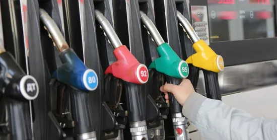 До 6 грн різниці за літр: на яких українських АЗС найдешевше пальне