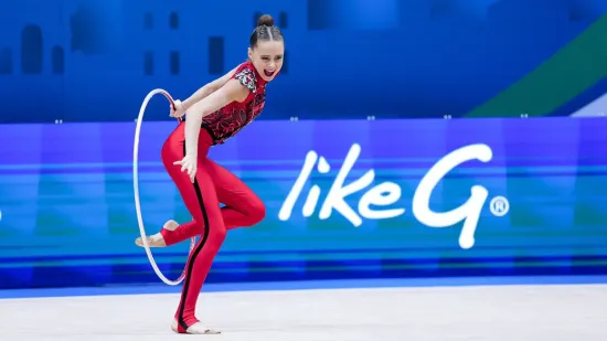 Triumph in Baku: Taisiya Onofriychuk wins the hoop event