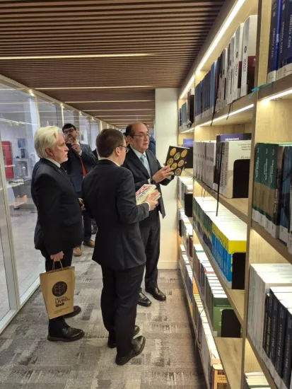 Cultural diplomacy in Brazil: books about Ukraine at the IDP