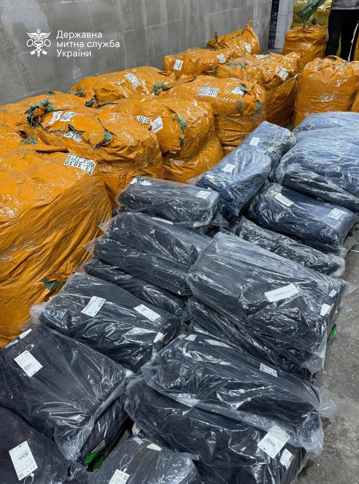 The National Police have uncovered a scheme involving the sale of humanitarian aid worth 44 million hryvnias