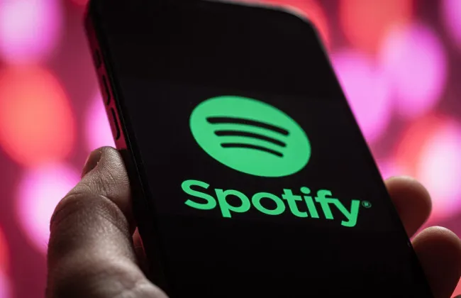 Spotify will verify artists to distinguish them from AI-generated music