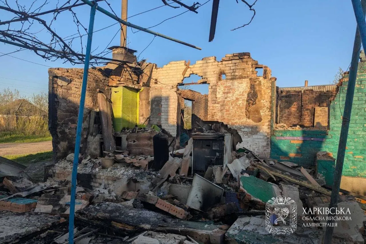 Russian strikes on regions of Ukraine have left people dead and injured