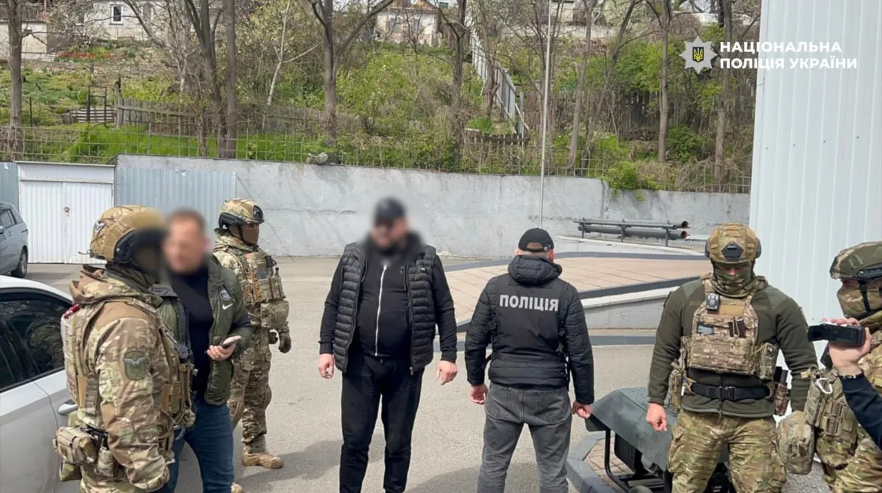 The organiser of a scheme involving the illegal departure of men for 23,000 dollars has been arrested in Kyiv